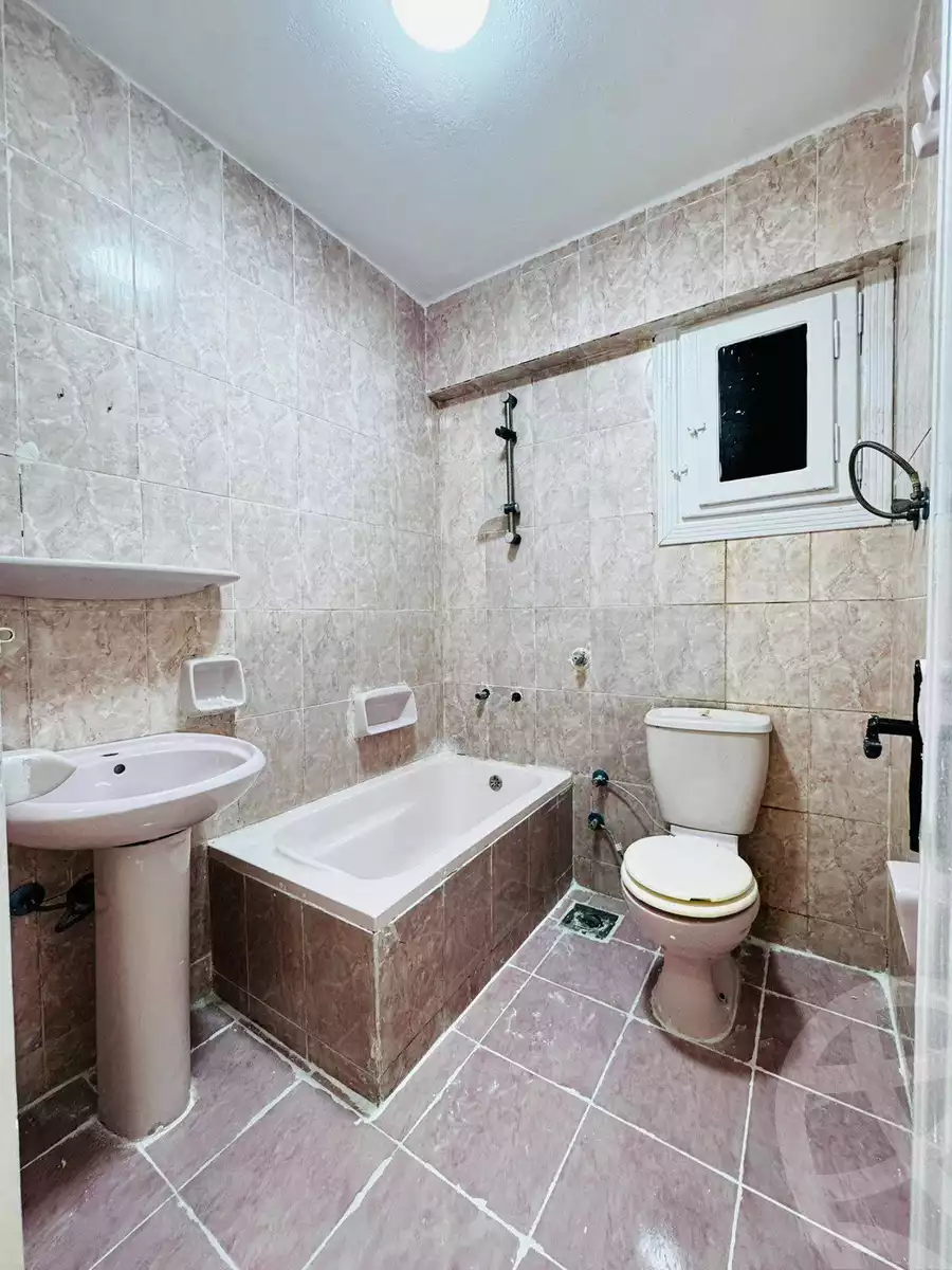 https://aqarmap.com.eg/en/listing/6715909-for-sale-alexandria-l-jmy-shataa-el-nakheel