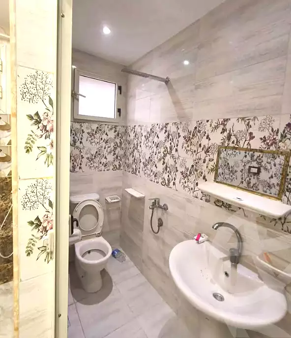 https://aqarmap.com.eg/ar/listing/6715969-for-sale-alexandria-lsywf-el-falki