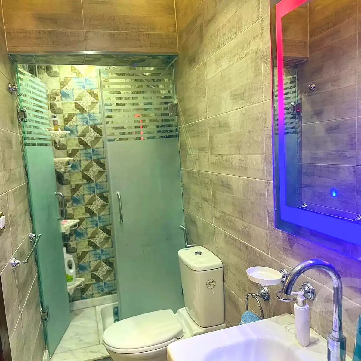 https://aqarmap.com.eg/ar/listing/6716292-for-sale-alexandria-miami-shr-jml-bd-lnsr