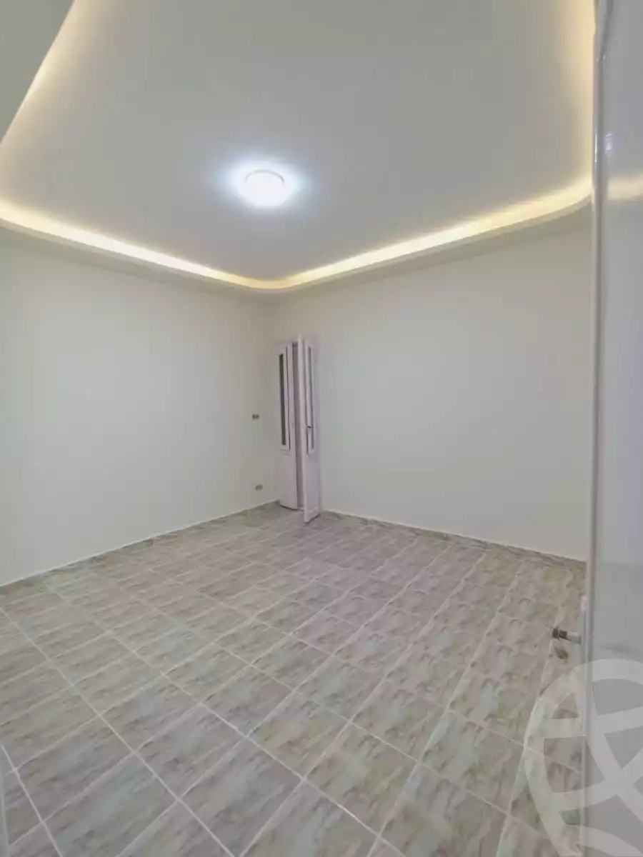 https://aqarmap.com.eg/ar/listing/6716308-for-sale-alexandria-l-jmy-shataa-el-nakheel