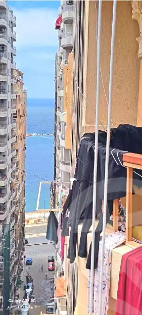https://aqarmap.com.eg/ar/listing/6716909-for-sale-alexandria-sydy-bshr-sydy-bshr-bhry-shr-mhmwd-l-yswy