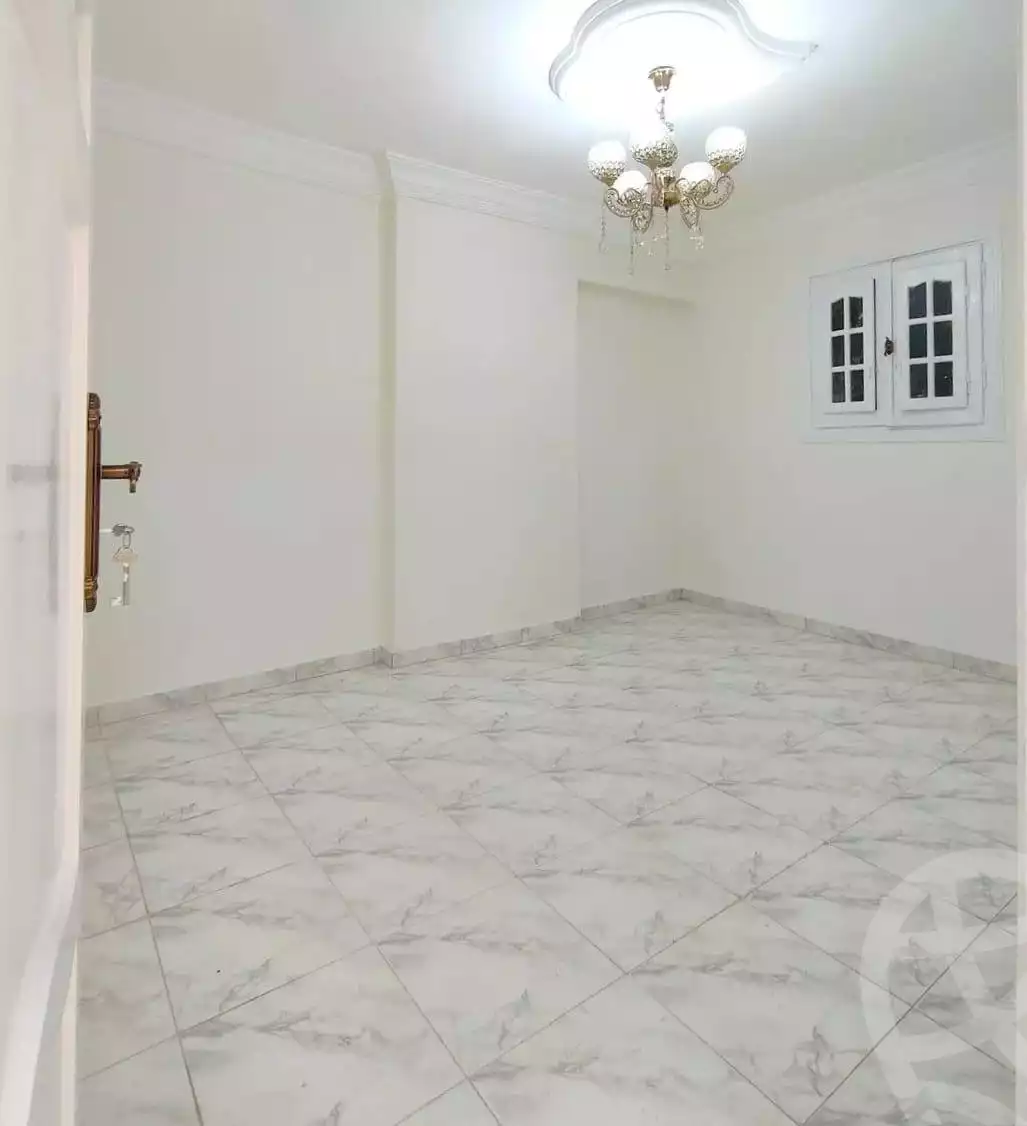 https://aqarmap.com.eg/ar/listing/6716948-for-sale-alexandria-moharram-bey-tryq-qn-lswys