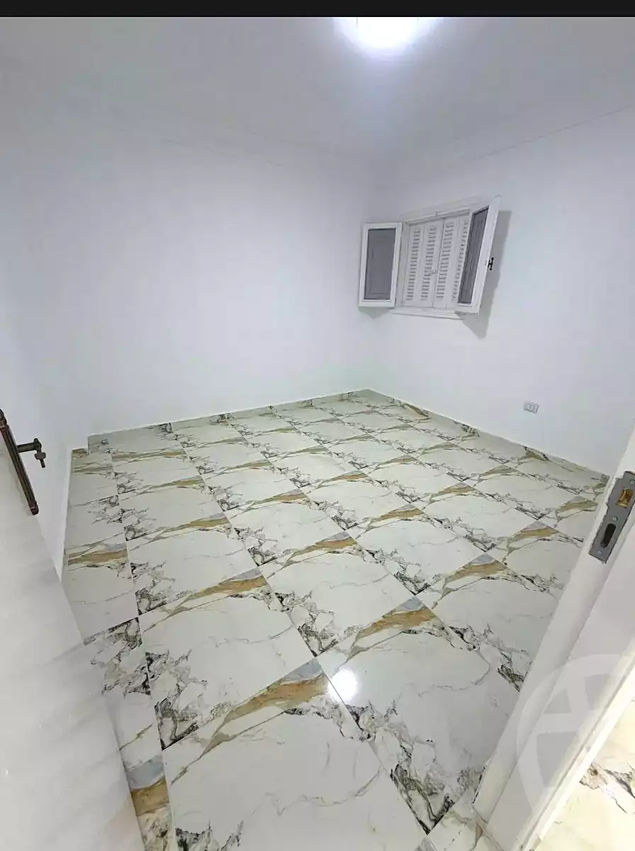 https://aqarmap.com.eg/ar/listing/6716945-for-sale-alexandria-miami-ibn-salam-st