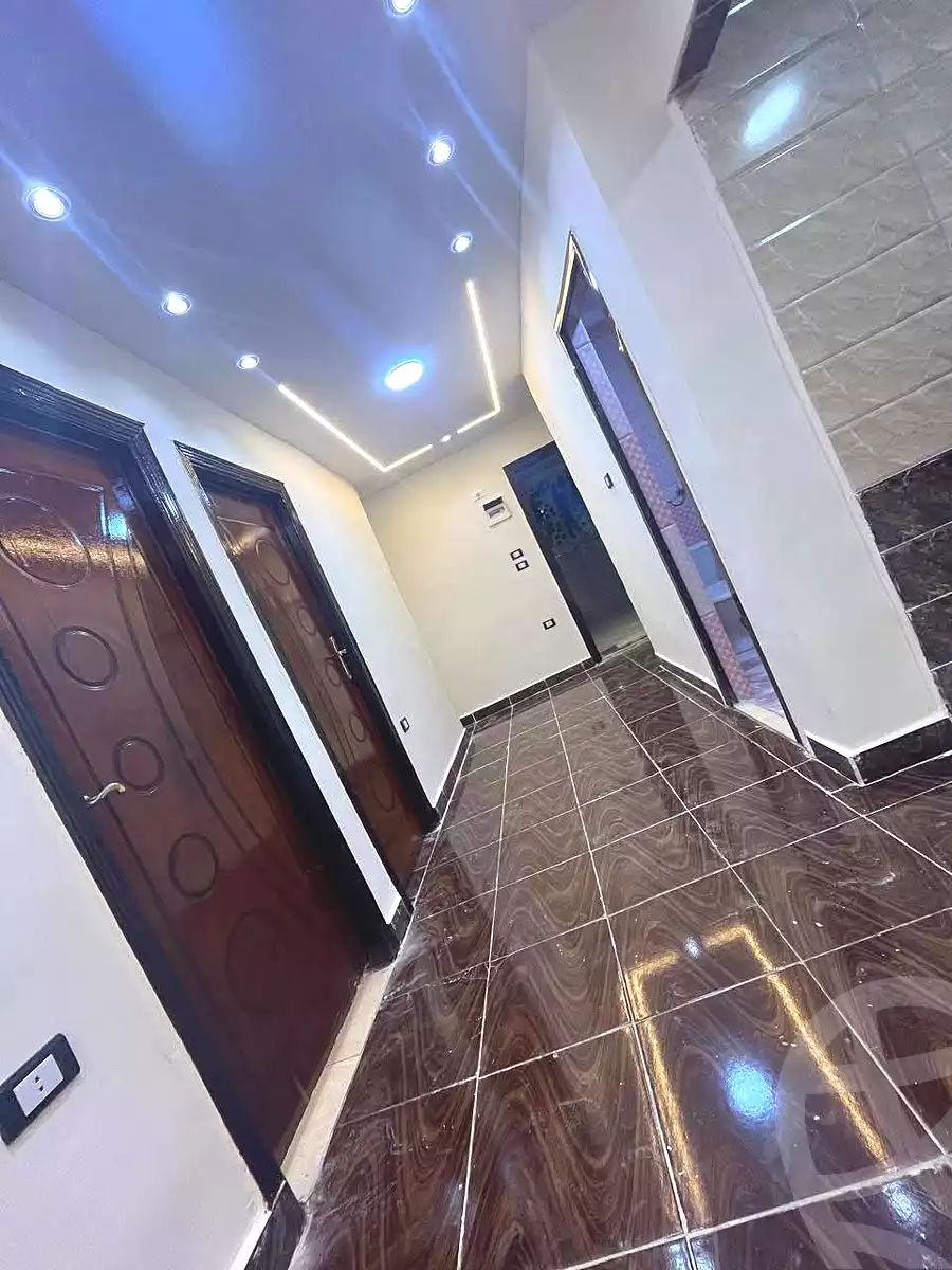 https://aqarmap.com.eg/ar/listing/6695381-for-sale-alexandria-bahray-el-anfoshy-sidi-abou-el-abbas-st