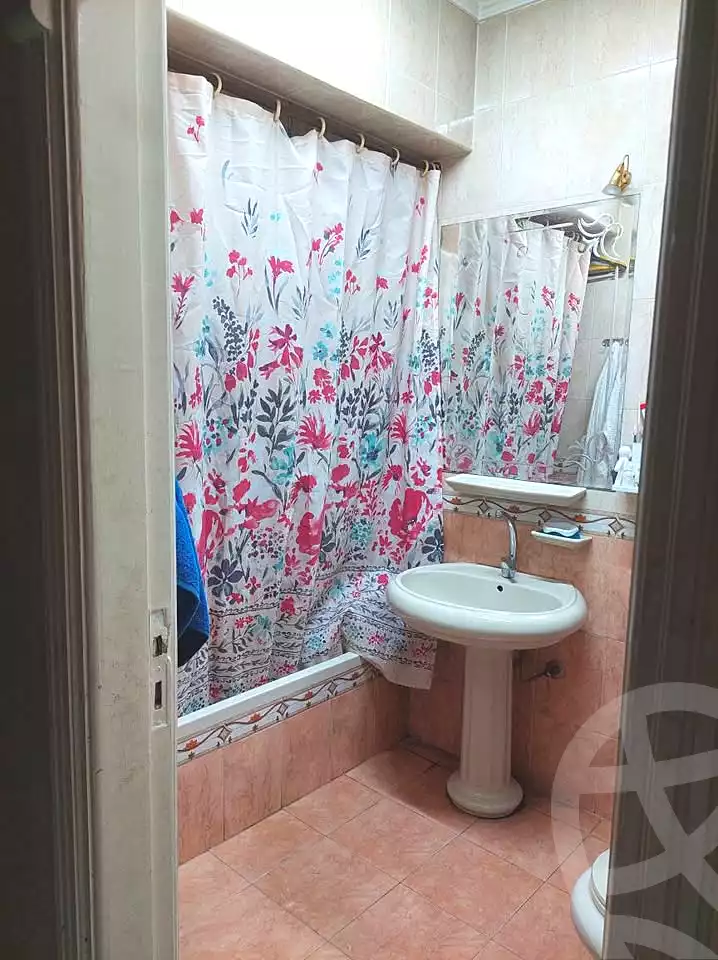 https://aqarmap.com.eg/ar/listing/6717117-for-sale-cairo-ljyz-el-moneeb-gesr-el-kenisa-st