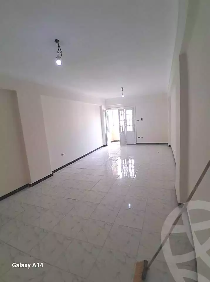 https://aqarmap.com.eg/ar/listing/6717352-for-rent-alexandria-el-mandara