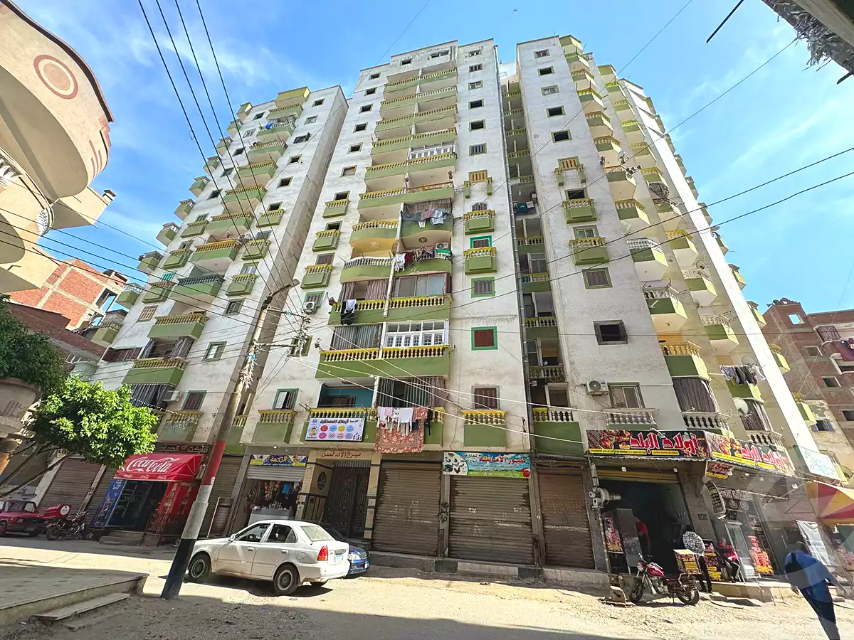 https://aqarmap.com.eg/ar/listing/6717364-for-sale-kafr-el-sheikh-kafr-el-sheikh-city-kafr-el-shaikh-city-emtedad-el-gomhorya-st