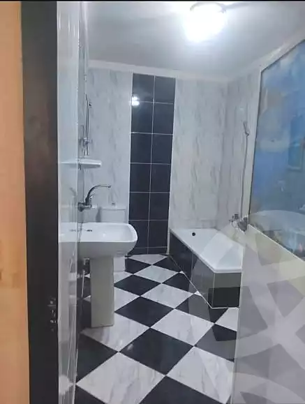 https://aqarmap.com.eg/ar/listing/6717437-for-sale-alexandria-alhadara-new-el-hadra