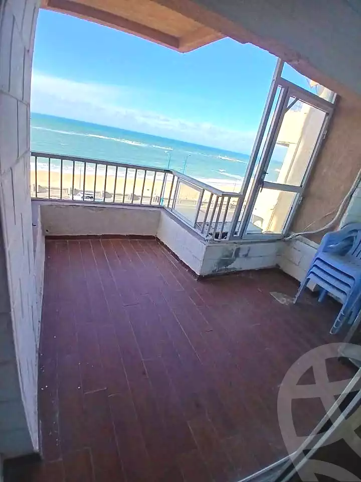 https://aqarmap.com.eg/ar/listing/6717479-for-sale-alexandria-sydy-bshr-tryq-ljysh