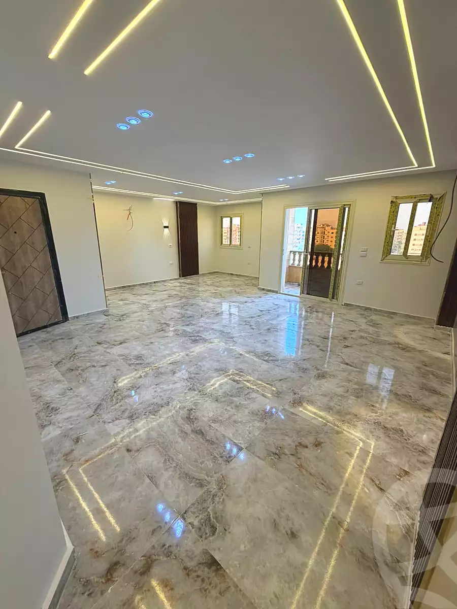 https://aqarmap.com.eg/ar/listing/6718380-for-sale-cairo-6th-of-october-el-ahyaa-neighborhood-4th-district-no-7