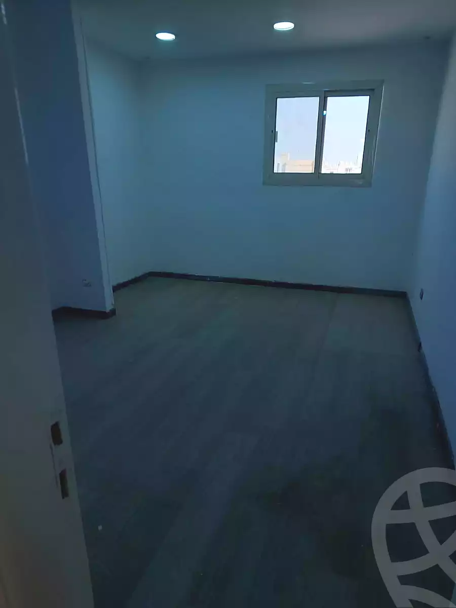 https://aqarmap.com.eg/ar/listing/6718788-for-sale-cairo-new-cairo-compounds-kmbwnd-lnkhyl