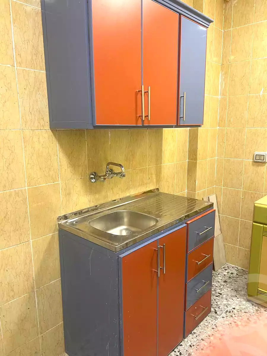 https://aqarmap.com.eg/ar/listing/6719209-for-rent-cairo-new-cairo-lrhb-city-phase-8