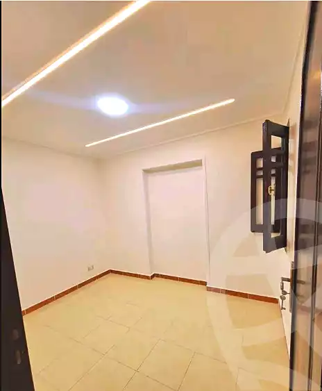 https://aqarmap.com.eg/ar/listing/6719423-for-sale-alexandria-sydy-bshr-sydy-bshr-bhry-street-16