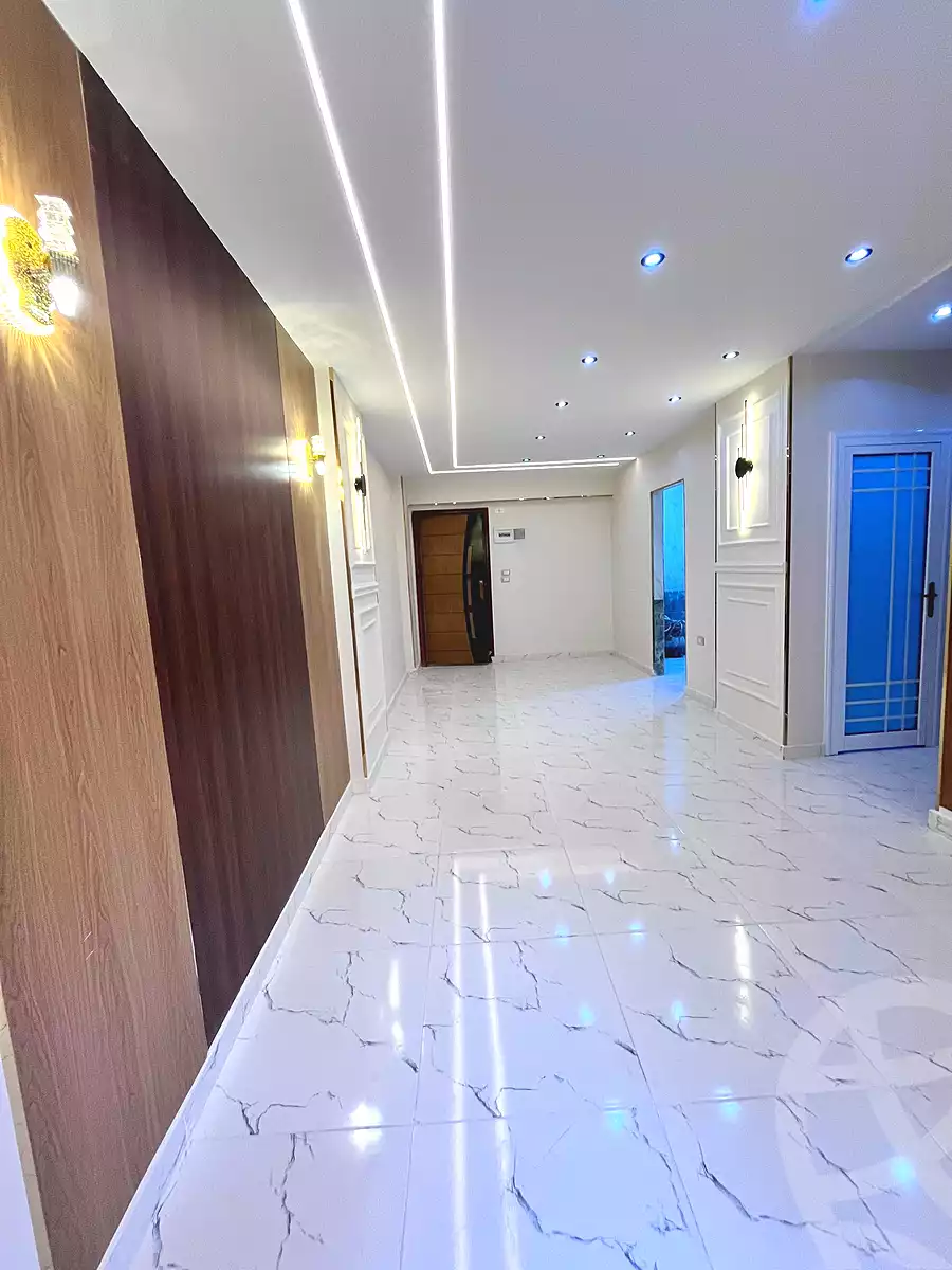 https://aqarmap.com.eg/ar/listing/6719838-for-sale-alexandria-l-jmy-lbytsh-el-hay-st