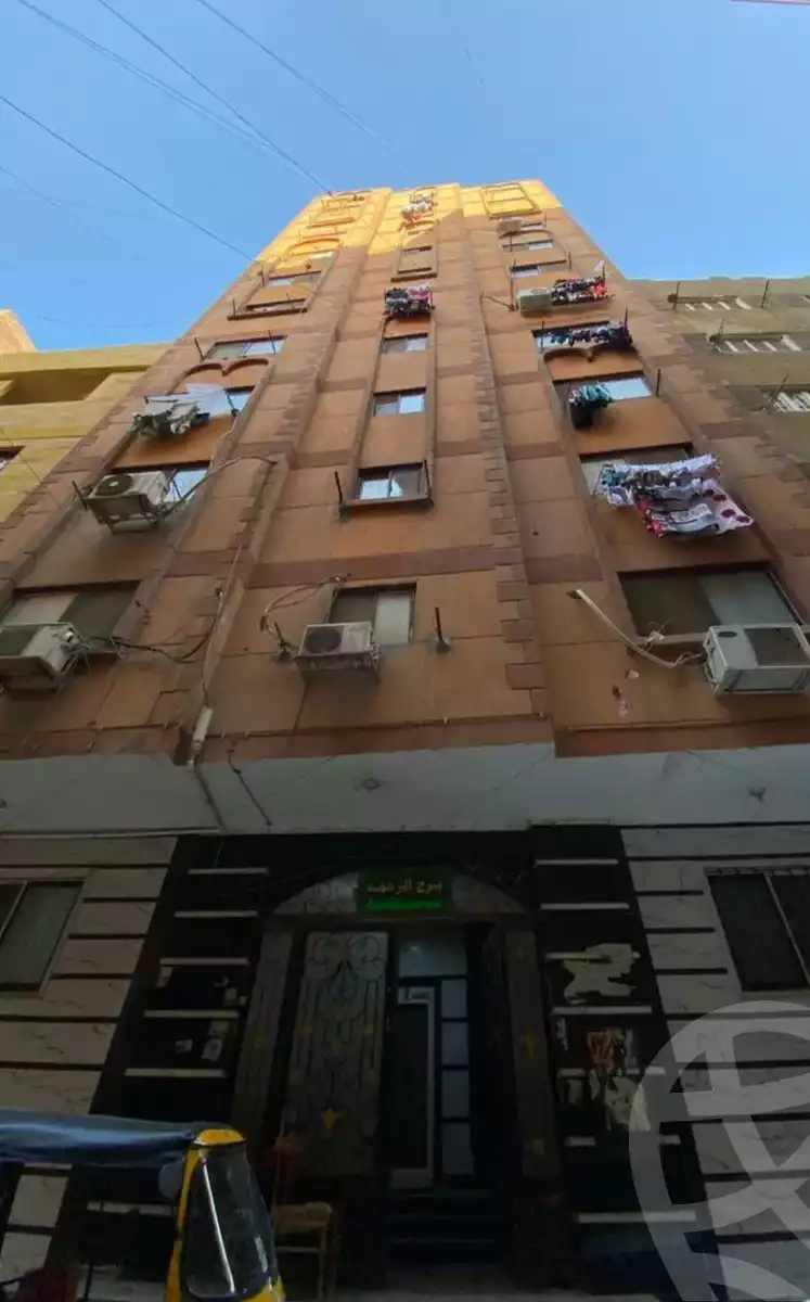https://aqarmap.com.eg/ar/listing/6720314-for-rent-cairo-faisal-el-tawabeq-omar-ibn-el-khattab-st