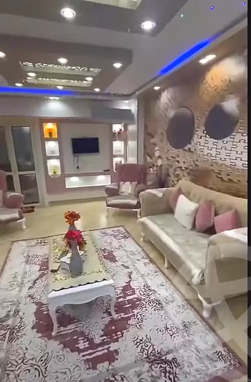 https://aqarmap.com.eg/en/listing/6720808-for-sale-cairo-elnozha-Streettt-27