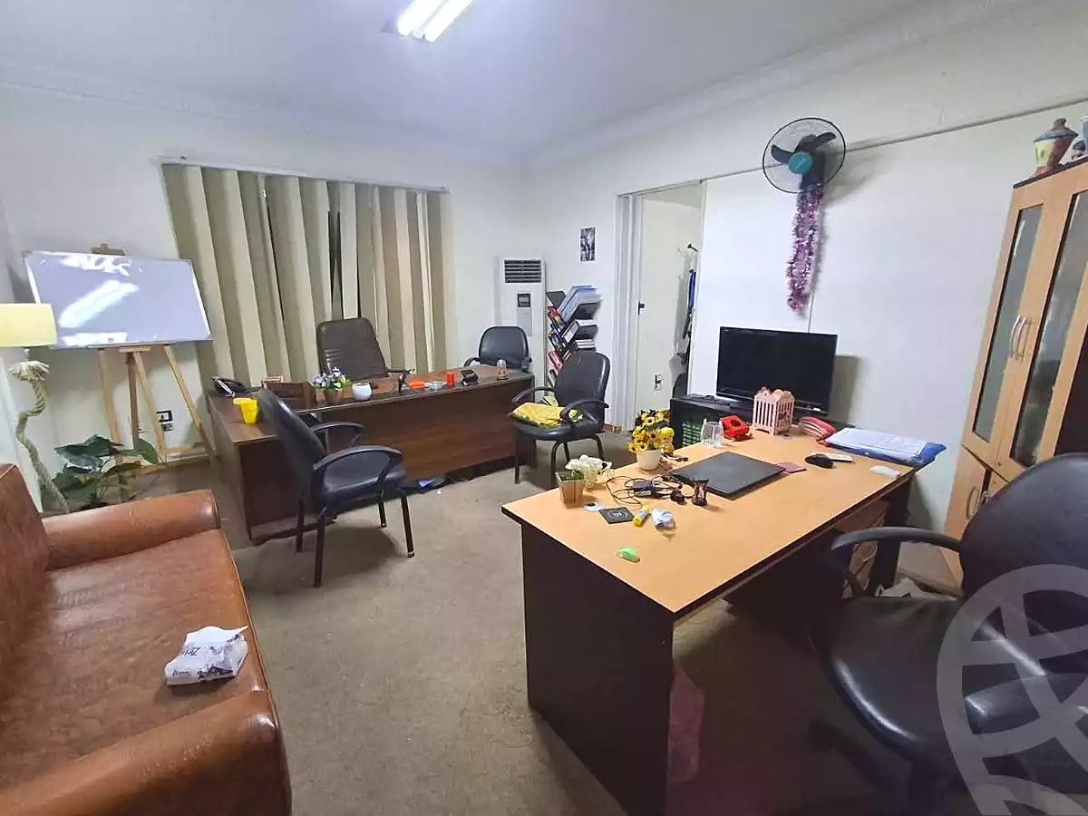 https://aqarmap.com.eg/en/listing/6721173-for-sale-cairo-heliopolis-abdel-hamid-badawi