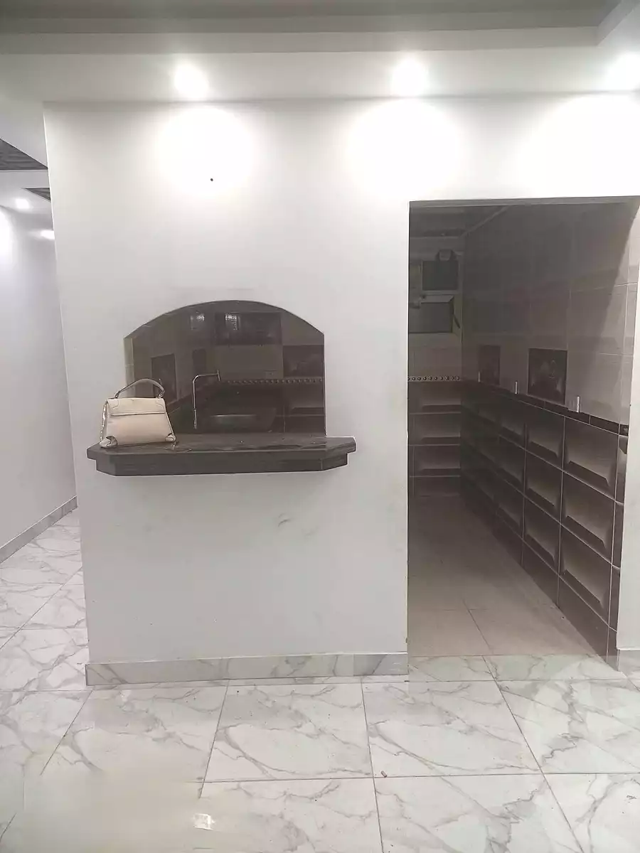 https://aqarmap.com.eg/en/listing/6721686-for-rent-cairo-helwan-hadayek-helwan-el-khashab-canal
