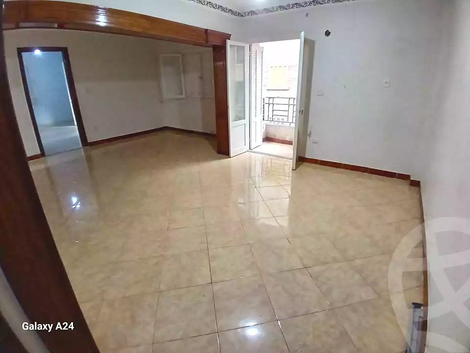 https://aqarmap.com.eg/ar/listing/6721748-for-sale-alexandria-el-asafra-l-sfr-bhry