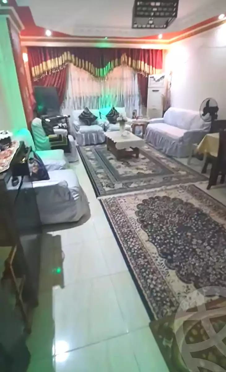 https://aqarmap.com.eg/ar/listing/6721840-for-sale-cairo-helwan-hadayek-helwan-taqseem-farid-zaki