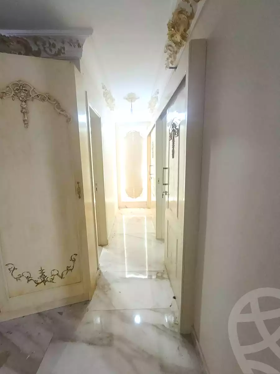 https://aqarmap.com.eg/ar/listing/6722481-for-sale-alexandria-bahray-el-anfoshy-al-gomrok-al-kadem-st