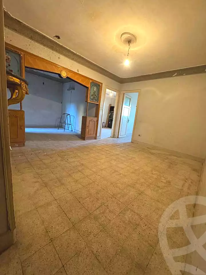 https://aqarmap.com.eg/ar/listing/6722586-for-sale-alexandria-sydy-bshr-sydy-bshr-qbly-hassan-refaat-st