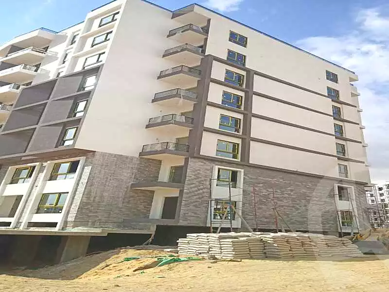 https://aqarmap.com.eg/ar/listing/6722987-for-sale-cairo-new-administrative-capital-r7-green-avenue