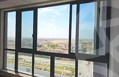 https://aqarmap.com.eg/ar/listing/6723023-for-rent-cairo-6th-of-october-compounds-aeon