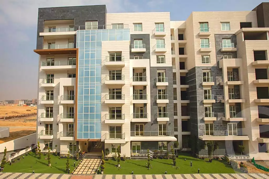 https://aqarmap.com.eg/en/listing/6723105-for-sale-cairo-new-administrative-capital-r7-oia