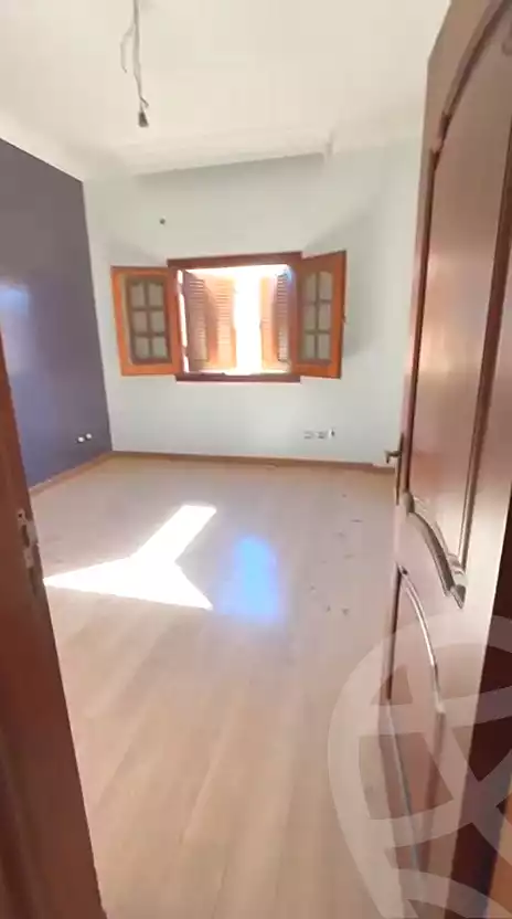 https://aqarmap.com.eg/ar/listing/6723355-for-sale-cairo-new-cairo-el-narges-el-narges-omarat-mohamed-sabry-abu-alam-st