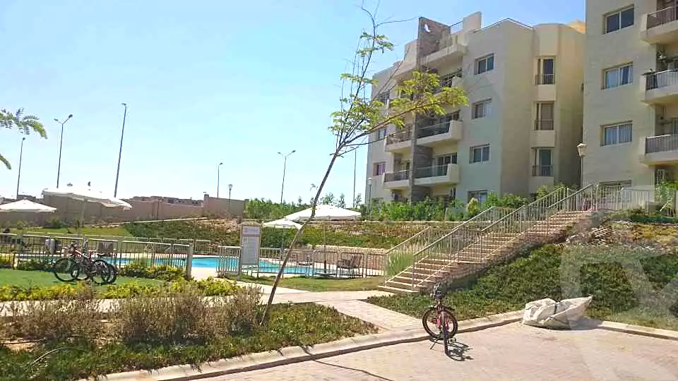 https://aqarmap.com.eg/en/listing/6723601-for-sale-cairo-el-sheikh-zayed-city-compounds-dh-drys