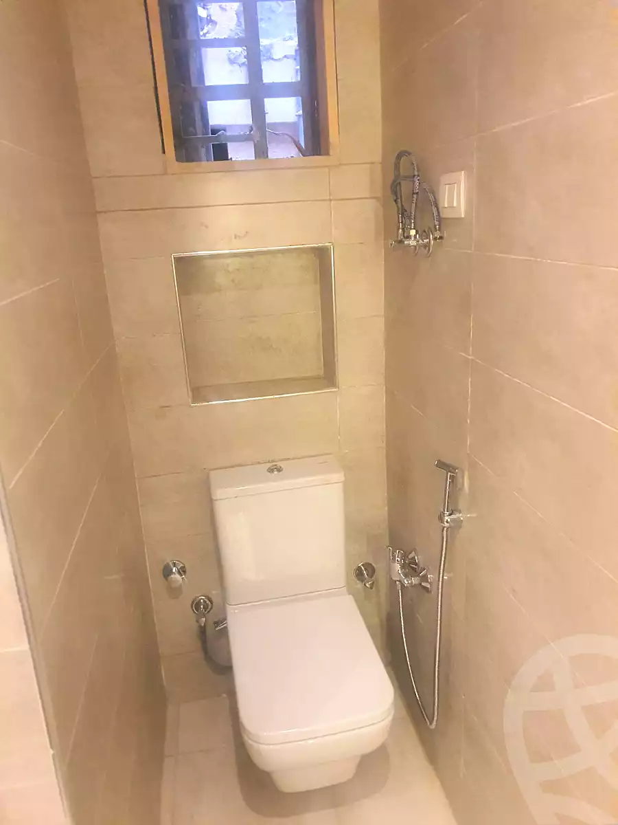 https://aqarmap.com.eg/ar/listing/6723721-for-sale-cairo-6th-of-october-compounds-creek-park