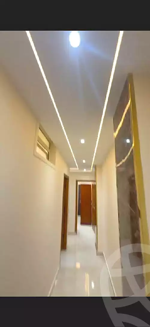 https://aqarmap.com.eg/ar/listing/6711847-for-rent-cairo-6th-of-october-el-ahyaa-neighborhood-2nd-divided-from-al-kafrawei-st