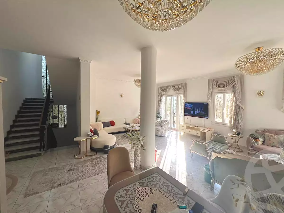 https://aqarmap.com.eg/ar/listing/6724031-for-sale-cairo-6th-of-october-compounds-mena-garden-city