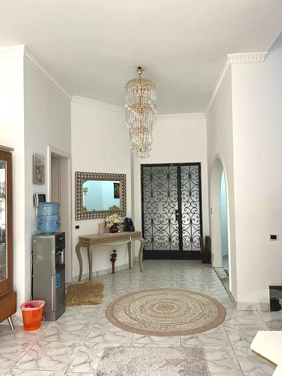 https://aqarmap.com.eg/ar/listing/6724031-for-sale-cairo-6th-of-october-compounds-mena-garden-city