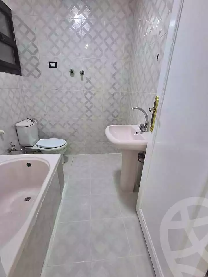 https://aqarmap.com.eg/en/listing/6724227-for-sale-alexandria-l-jmy-shataa-el-nakheel