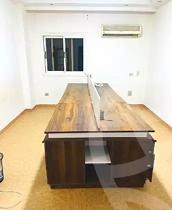 https://aqarmap.com.eg/ar/listing/6724294-for-rent-cairo-el-maadi-tryq-msr-hlwn-lzr-y
