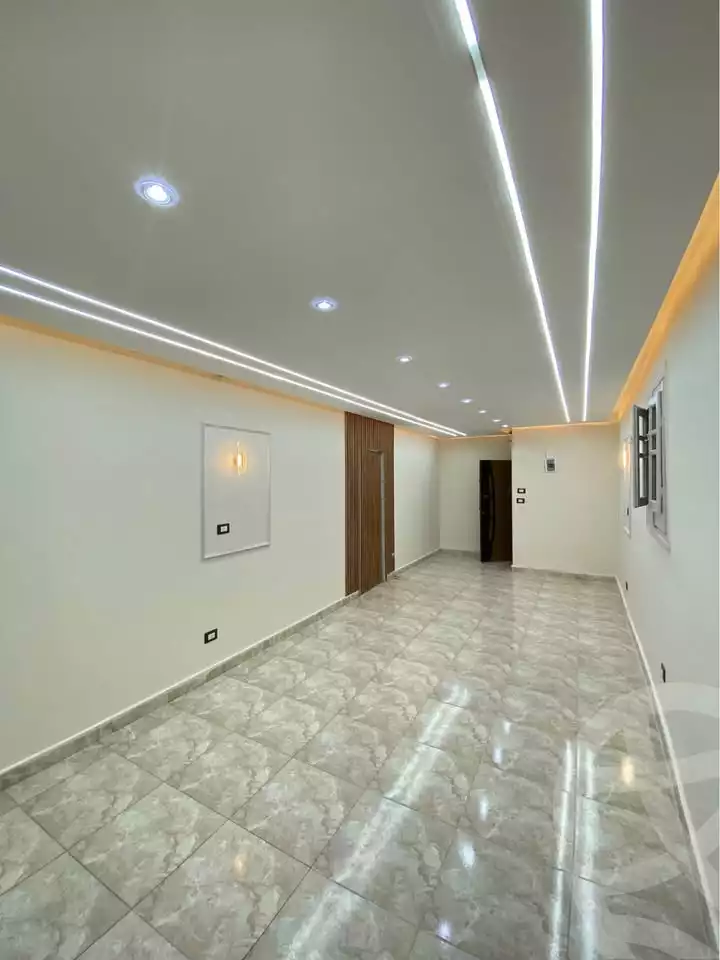 https://aqarmap.com.eg/ar/listing/6724552-for-sale-alexandria-l-jmy-lbytsh-ibrahim-othman-st