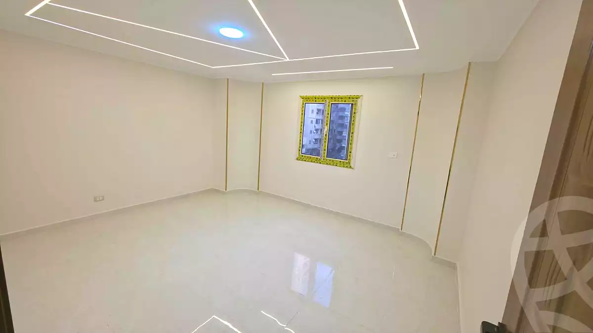 https://aqarmap.com.eg/ar/listing/6724853-for-sale-alexandria-sydy-bshr-sydy-bshr-bhry