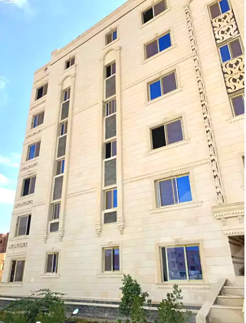 https://aqarmap.com.eg/ar/listing/6724999-for-sale-cairo-badr-city-compounds-green-life-compound-qebaa
