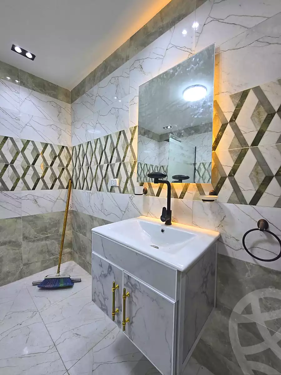 https://aqarmap.com.eg/en/listing/6725160-for-sale-cairo-el-haram-el-lebeny-el-magzar-el-aly-st