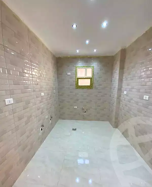 https://aqarmap.com.eg/ar/listing/6725330-for-sale-cairo-6th-of-october-el-ahyaa-neighborhood-2nd-divided-from-al-kafrawei-st