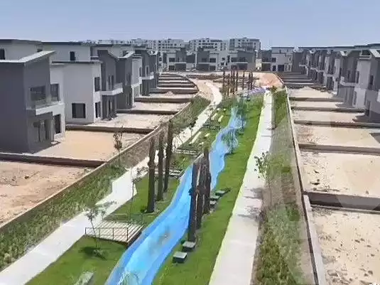 https://aqarmap.com.eg/ar/listing/6724390-for-sale-cairo-new-cairo-compounds-el-patio-town-compound-la-vista