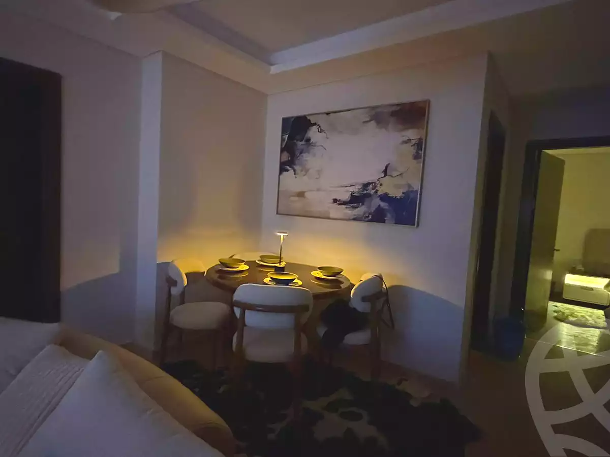 https://aqarmap.com.eg/ar/listing/6725551-for-sale-cairo-el-sheikh-zayed-city-compounds-zyd-wr-llttwyr-park-side-residences
