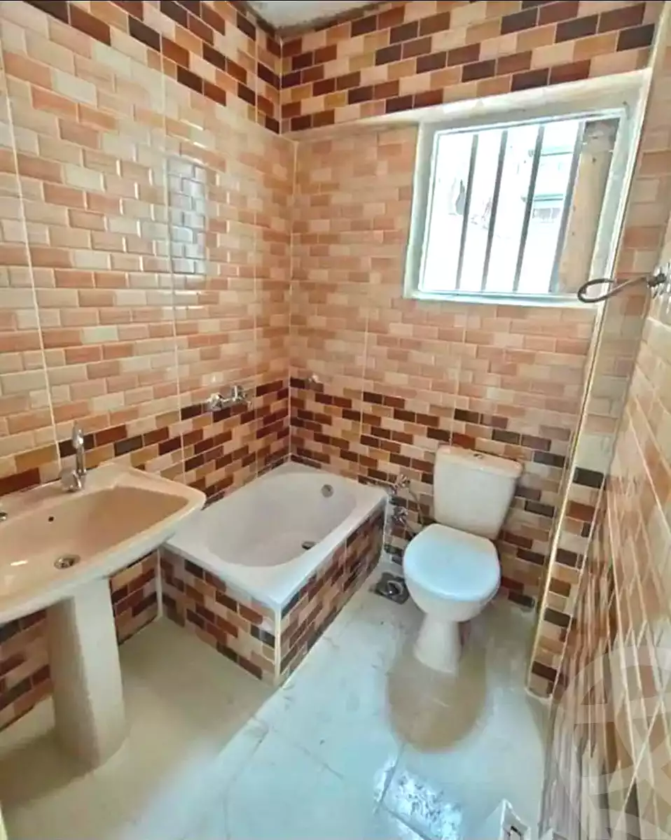 https://aqarmap.com.eg/ar/listing/6726056-for-sale-alexandria-l-jmy-el-kilo-21