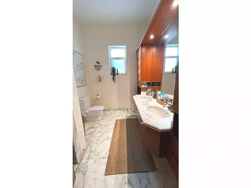https://aqarmap.com.eg/ar/listing/6726079-for-rent-cairo-new-cairo-compounds-lake-view