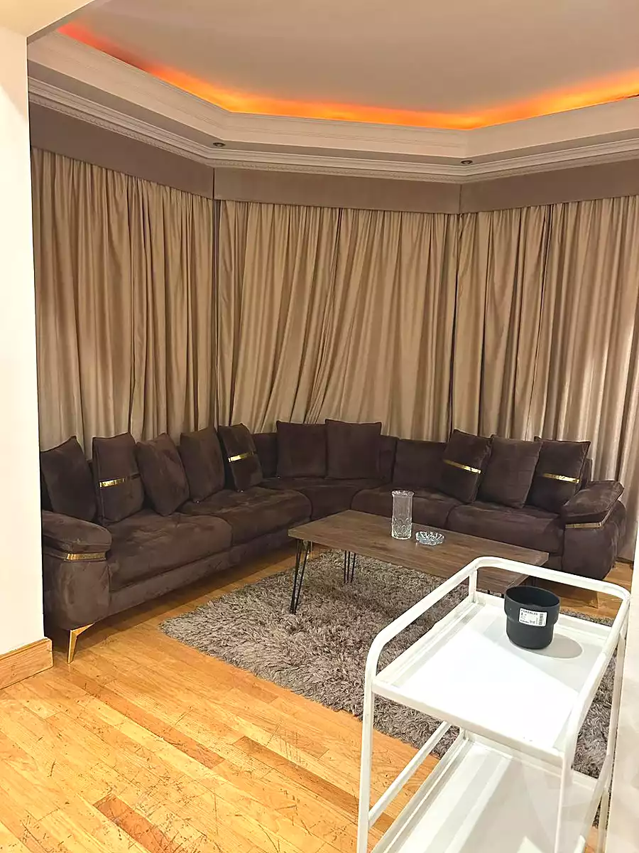 https://aqarmap.com.eg/ar/listing/6726333-for-rent-cairo-el-sheikh-zayed-city-compounds-beverly-hills