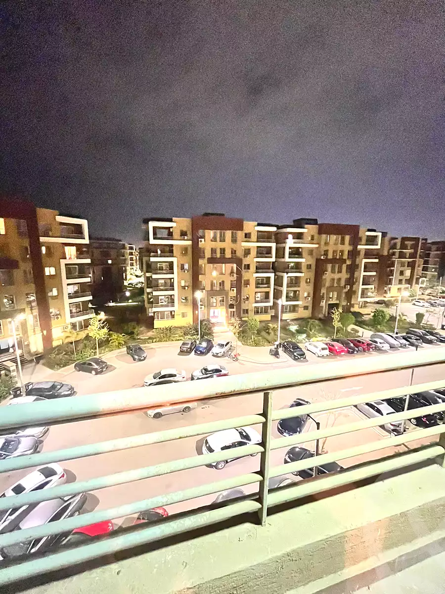 https://aqarmap.com.eg/en/listing/6726411-for-rent-cairo-6th-of-october-compounds-jn-ktwbr