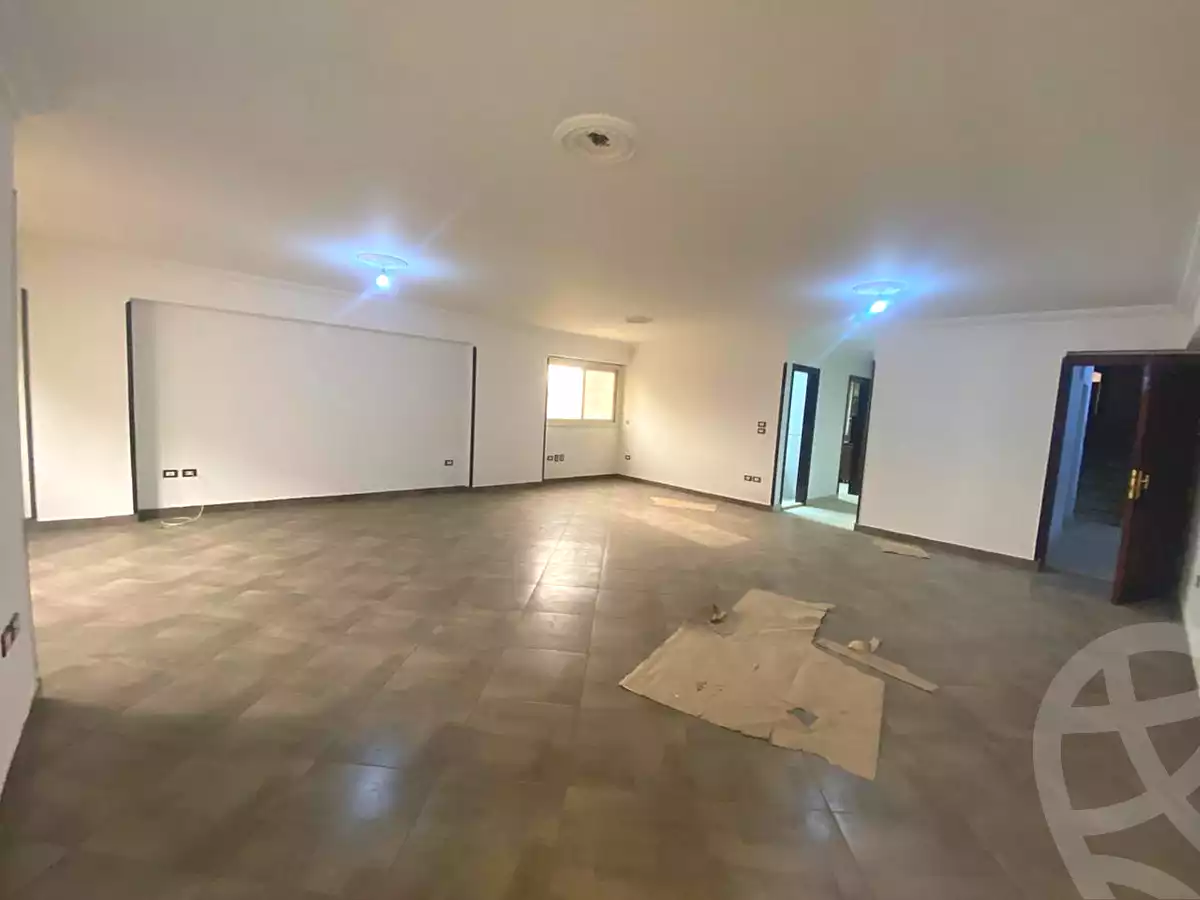 https://aqarmap.com.eg/ar/listing/6726460-for-rent-cairo-el-mohandesen-abd-el-moneam-riad-st