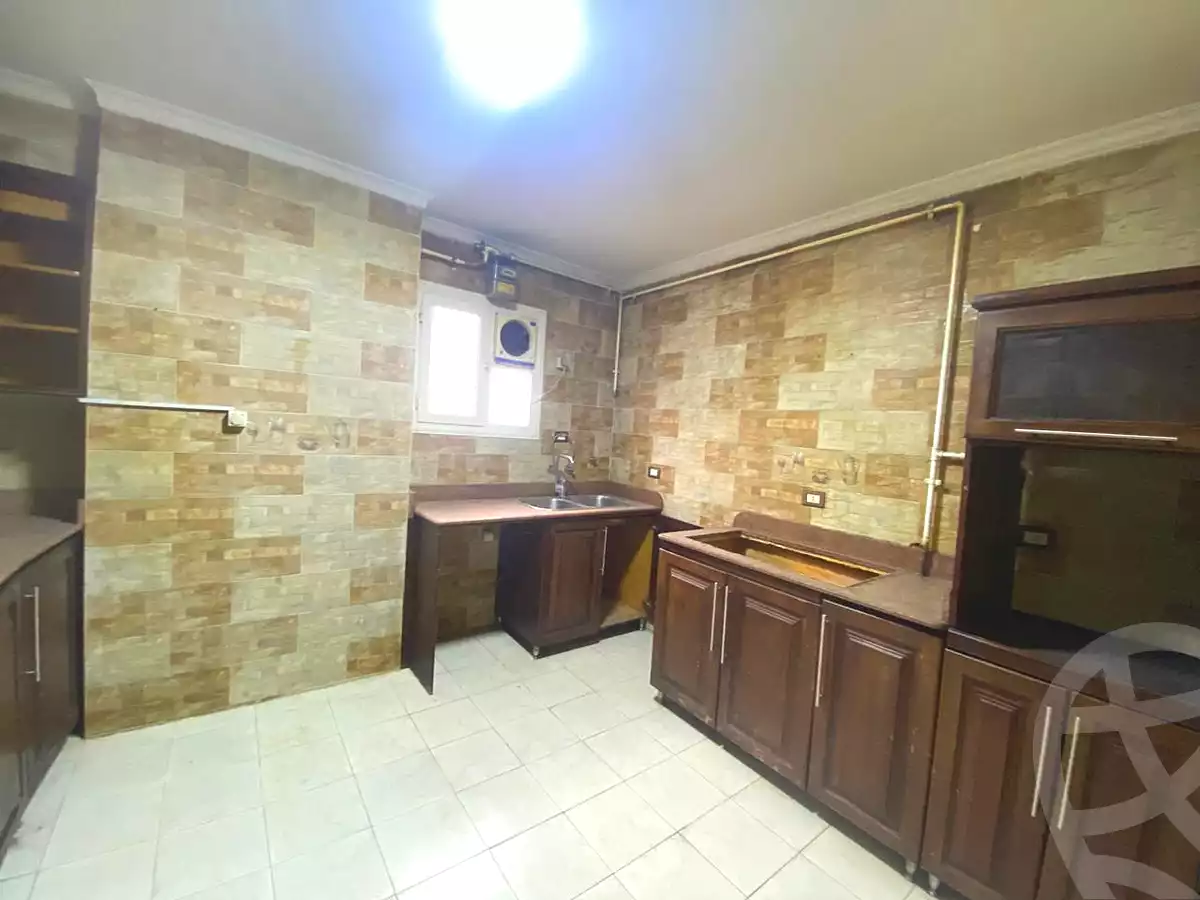 https://aqarmap.com.eg/ar/listing/6726460-for-rent-cairo-el-mohandesen-abd-el-moneam-riad-st